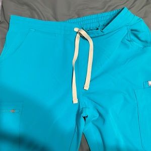 Figs Yola Skinny Pants